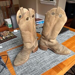 🔥 Vintage Western Vibes – Tony Lama Men’s Suede Cowboy Boots 🔥